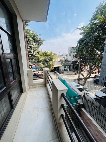 2 BHK Builder Floor For Rent in Sector 46