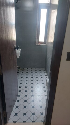 Bathroom in 4 BHK Apartment at Mayur Vihar Phase 1 Extension – for Sale