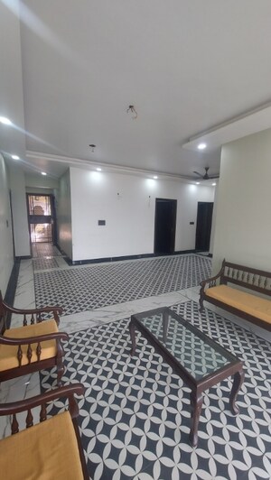 Living Room in 4 BHK Apartment at Mayur Vihar Phase 1 Extension – for Sale