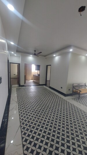 Building Lobby in 4 BHK Apartment at Mayur Vihar Phase 1 Extension – for Sale