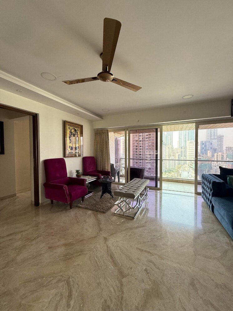  Parking, suvidha-emerald 4 Bedroom 3000 Sq.Ft. Apartment In Dadar West Mumbai 8536392