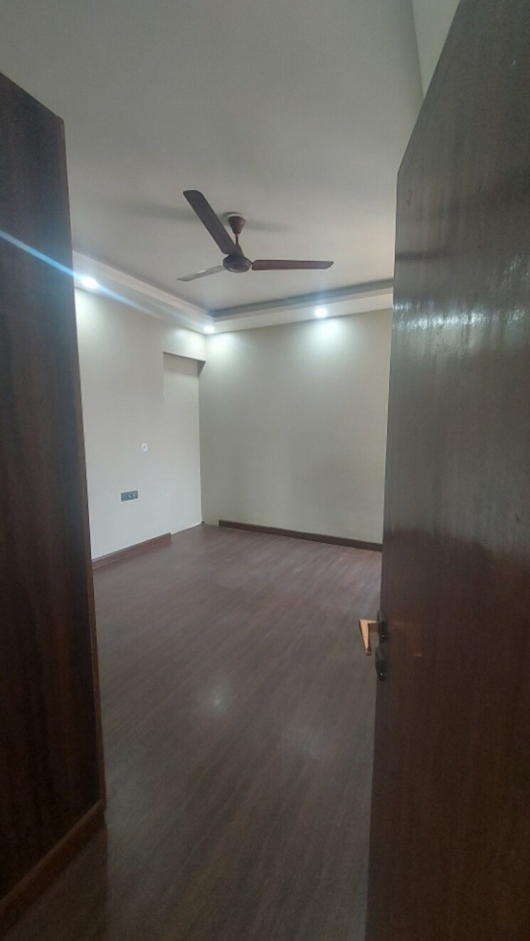 Bedroom, mayur vihar phase 1 extension 4 Bedroom 1650 Sq.Ft. Apartment In Mayur Vihar Phase 1 Extension Delhi 8536632