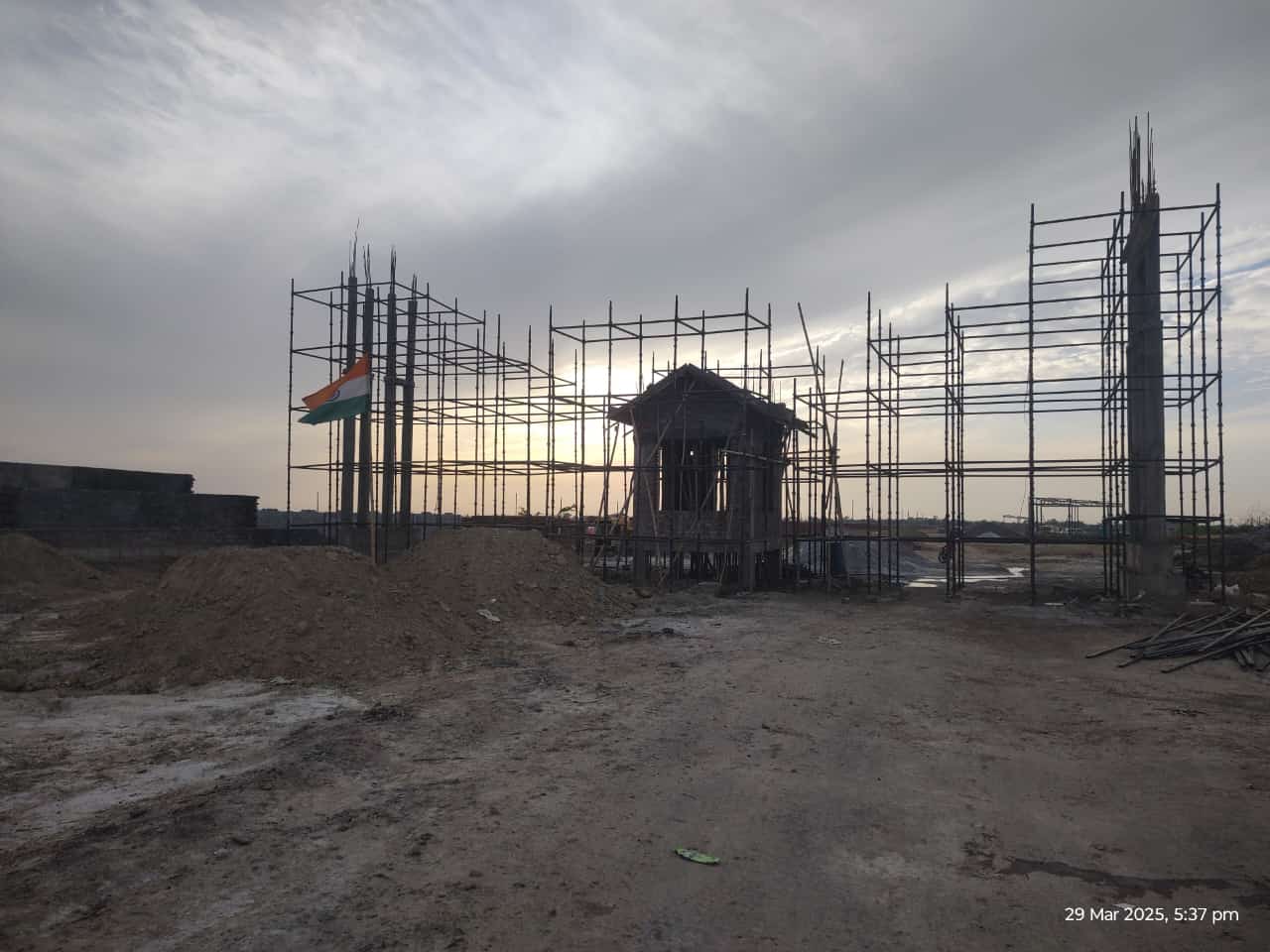 Plot For Sale in Orris Greenbay Golf Village Plots