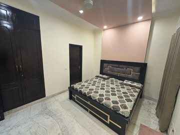 Bedroom in 3 BHK Builder Floor at Sector 26a – for Rent