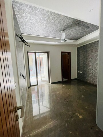 Building Lobby in 3 BHK Builder Floor at Sector 26a – for Sale