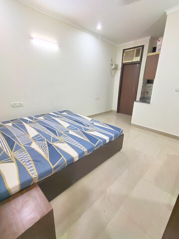 Bedroom in 1 RK Builder Floor at SS Southend Floors, South City 2 – for Rent