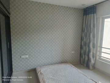 Room in 3 BHK Apartment at Kumar Prospera Hadapsar, Hadapsar – for Sale