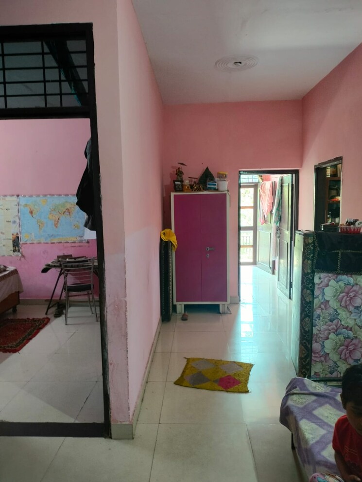 Living Room, pi i and ii greater noida 1 Bedroom 40 Sq.Mt. Builder Floor In Pi I And Ii Greater Noida Greater Noida 8536805