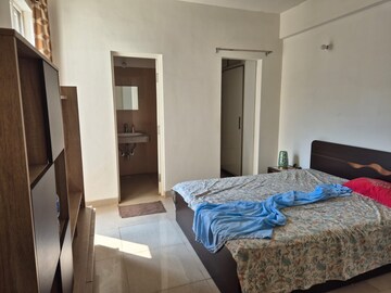 Bedroom in 3 BHK Apartment at Emaar Emerald Estate, Sector 65 – for Rent
