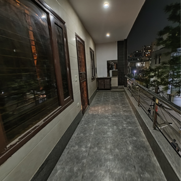 Balcony in 3 BHK Builder Floor at Sector 43 – for Rent
