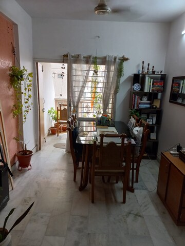 2 BHK Apartment For Rent in Ghatlodia