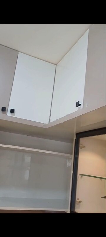 Furnished Amenities in 2 BHK Apartment at Prestige Primrose Hills, Banashankari 6th Stage – for Rent