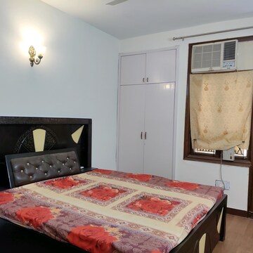 2 BHK Builder Floor For Rent in Sector 52