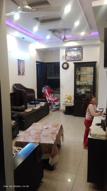 Bedroom in 2 BHK Apartment at Gaur City 2 - 14th Avenue, Sector 16c Greater Noida – for Rent