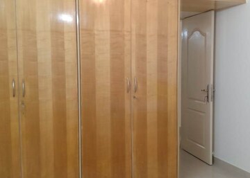 Furnished Amenities in 5 BHK Apartment at Suchidham Complex, Goregaon East – for Rent