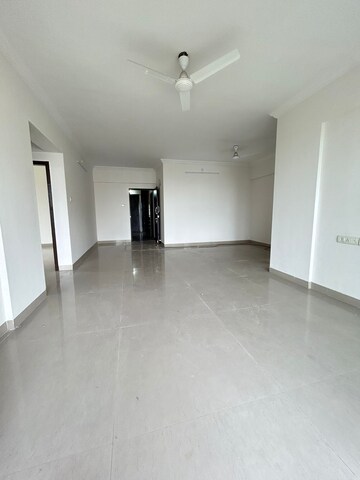 Room in 4 BHK Apartment at Yayati CHS, Seawoods – for Sale