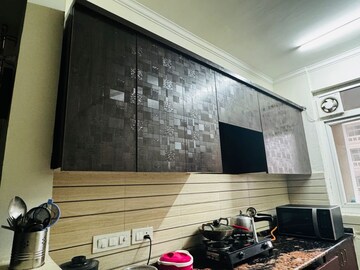 Parking in 2.5 BHK Apartment at Amrapali Silicon City, Sector 76 – for Sale