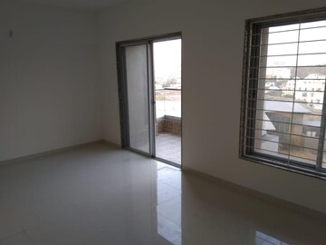 Room in 3 BHK Apartment at Axis Paradigm Whistling Meadows, Paud Road – for Sale
