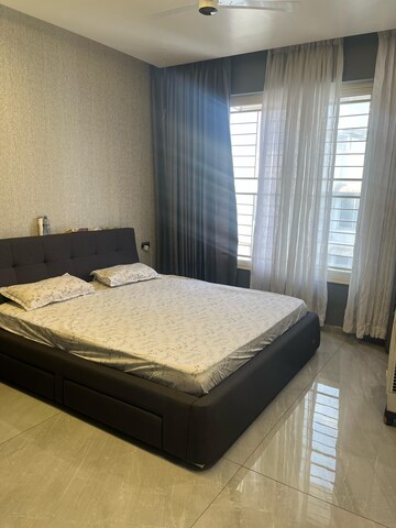 Bedroom in 4 BHK Apartment at Pharande Puneville, Tathawade – for Rent
