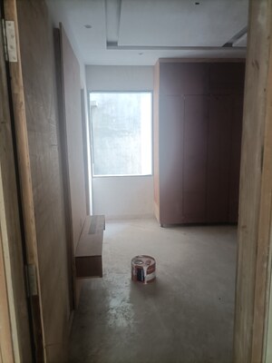 Room in 2.5 BHK Builder Floor at Vikas Puri – for Sale