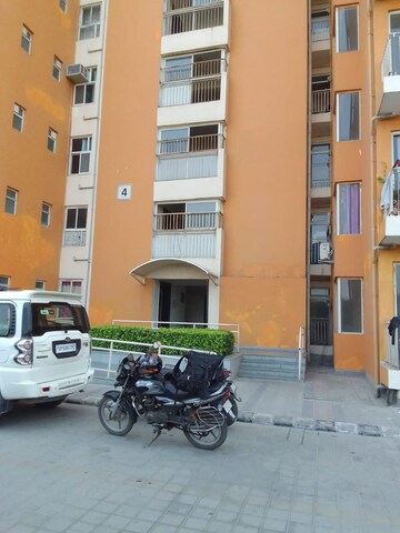 Parking in 2 BHK Apartment at Wave Dream Homes, Wave City – for Sale