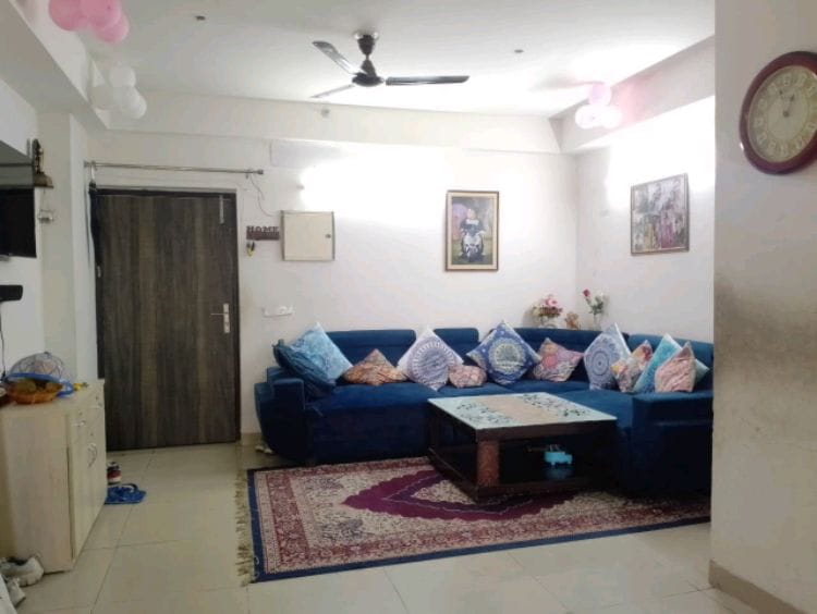 3 BHK 1290 Sq.Ft. Apartment in Ajnara Homes