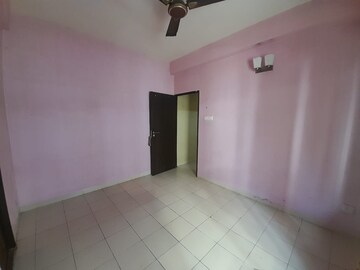 Room in 2 BHK Apartment at Greenfield City, Maheshtala – for Sale