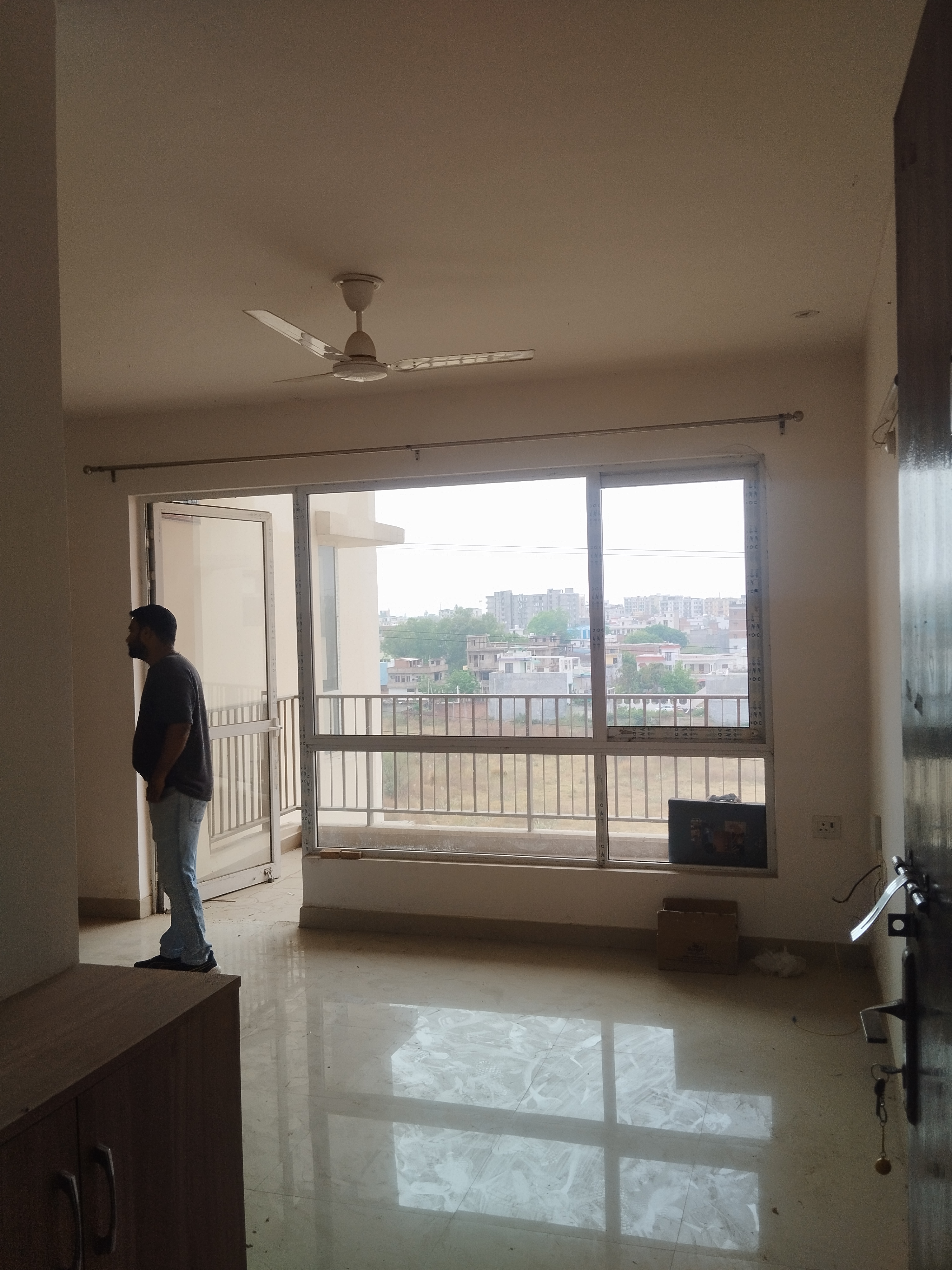 3 BHK + Pooja Room 1604 Sq.Ft. Apartment in BBD Green City Sun Breeze Apartments