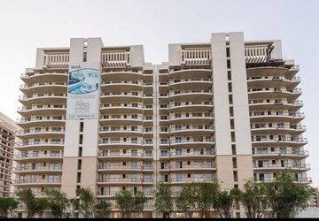 4 BHK Apartment For Sale in DLF The Primus, Sector 82a
