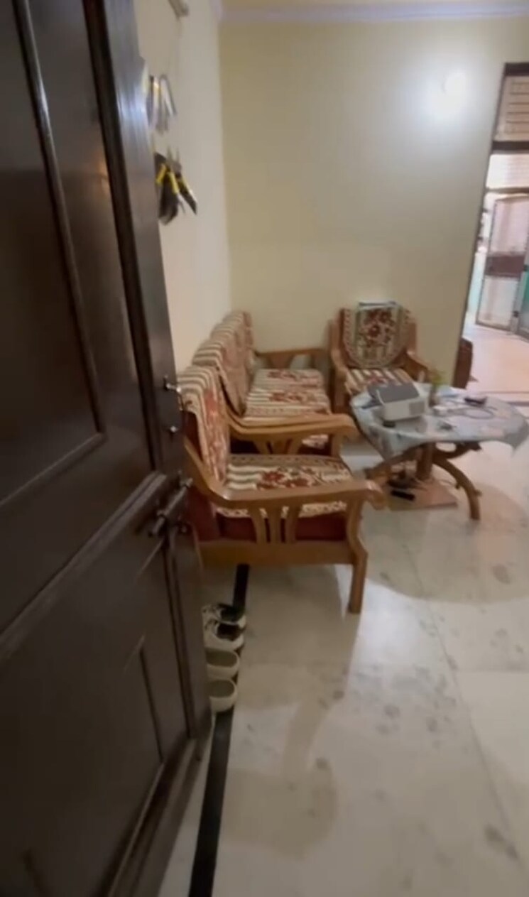 Other, uttam nagar 1 Bedroom 27 Sq.Yd. Apartment In Uttam Nagar Delhi 8538252