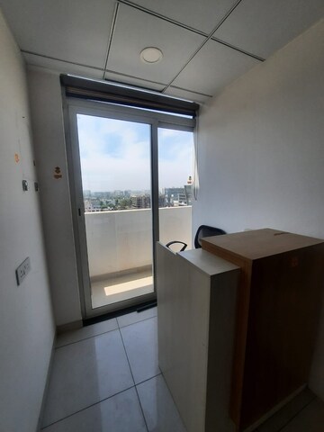 Room in  Office Space at Sushma Infinium, Ghazipur – for Rent