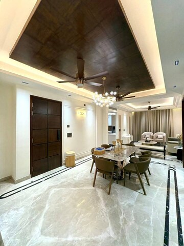3 BHK Builder Floor For Rent in DLF Cyber SEZ, Sector 24