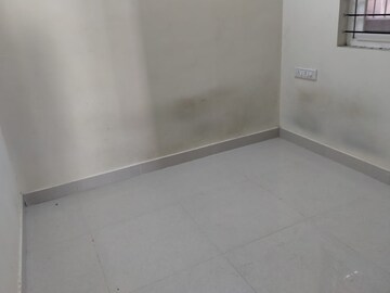 Room in 1 BHK Builder Floor at Hsr Layout – for Rent