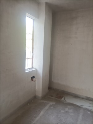 Room in 2.5 BHK Builder Floor at Vikas Puri – for Sale