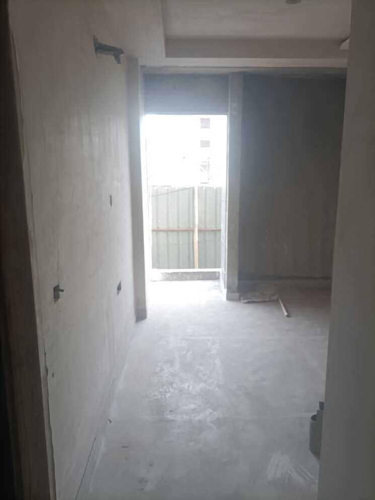 Room, vikas puri 2.5 Bedroom 95 Sq.Yd. Builder Floor In Vikas Puri Delhi 8537954