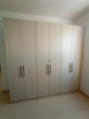 Room in 4 BHK Apartment at JKG Palm Resort, Raj Nagar Extension – for Sale