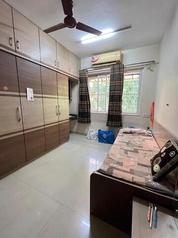 Bedroom in 3 BHK Apartment at Louis Wadi – for Rent