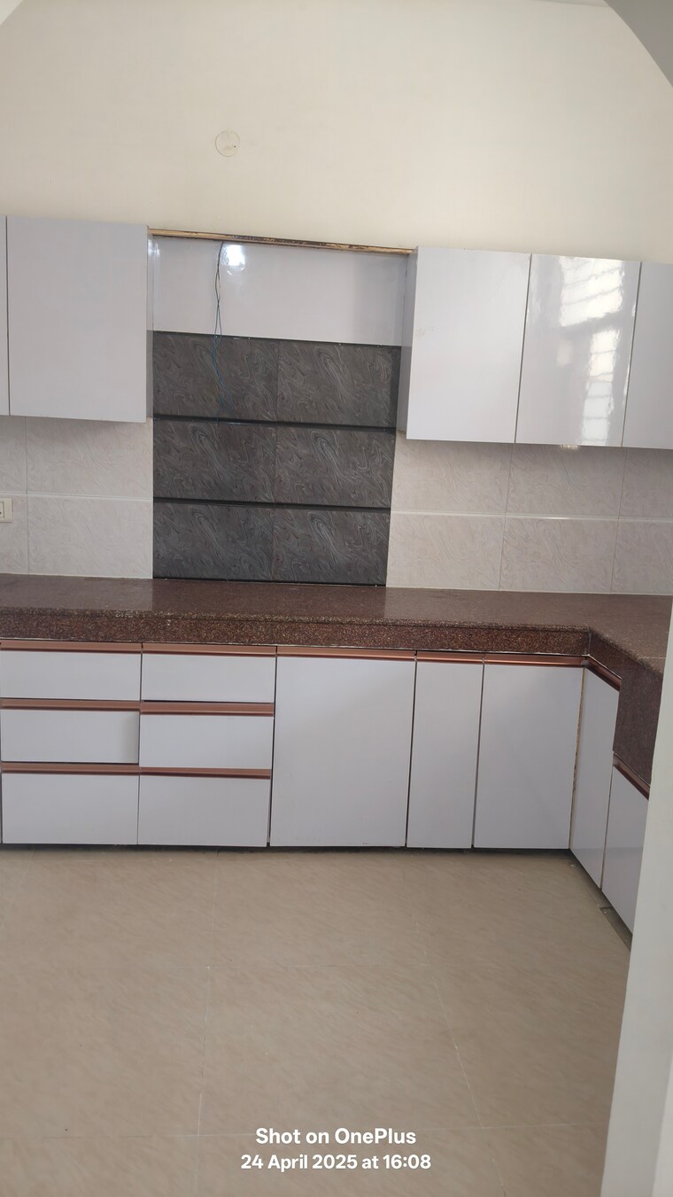 Bathroom, ambala highway 2 Bedroom 116 Sq.Yd. Apartment In Ambala Highway Zirakpur 8538370