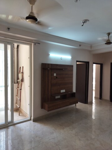 3 BHK Apartment For Rent in Amrapali Golf Homes, Sector 4, Greater Noida