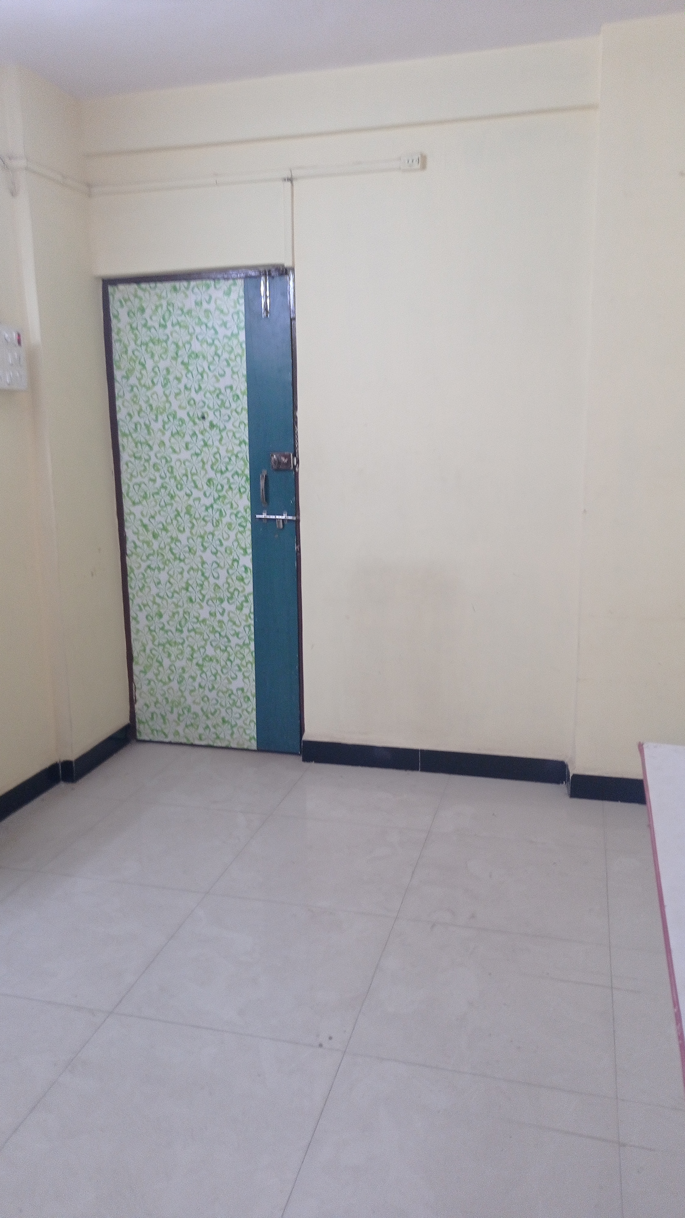 1 BHK + Pooja Room Apartment For Sale in Vajreshvari  Chs