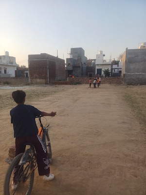  Plot For Sale in Dheeraj Nagar