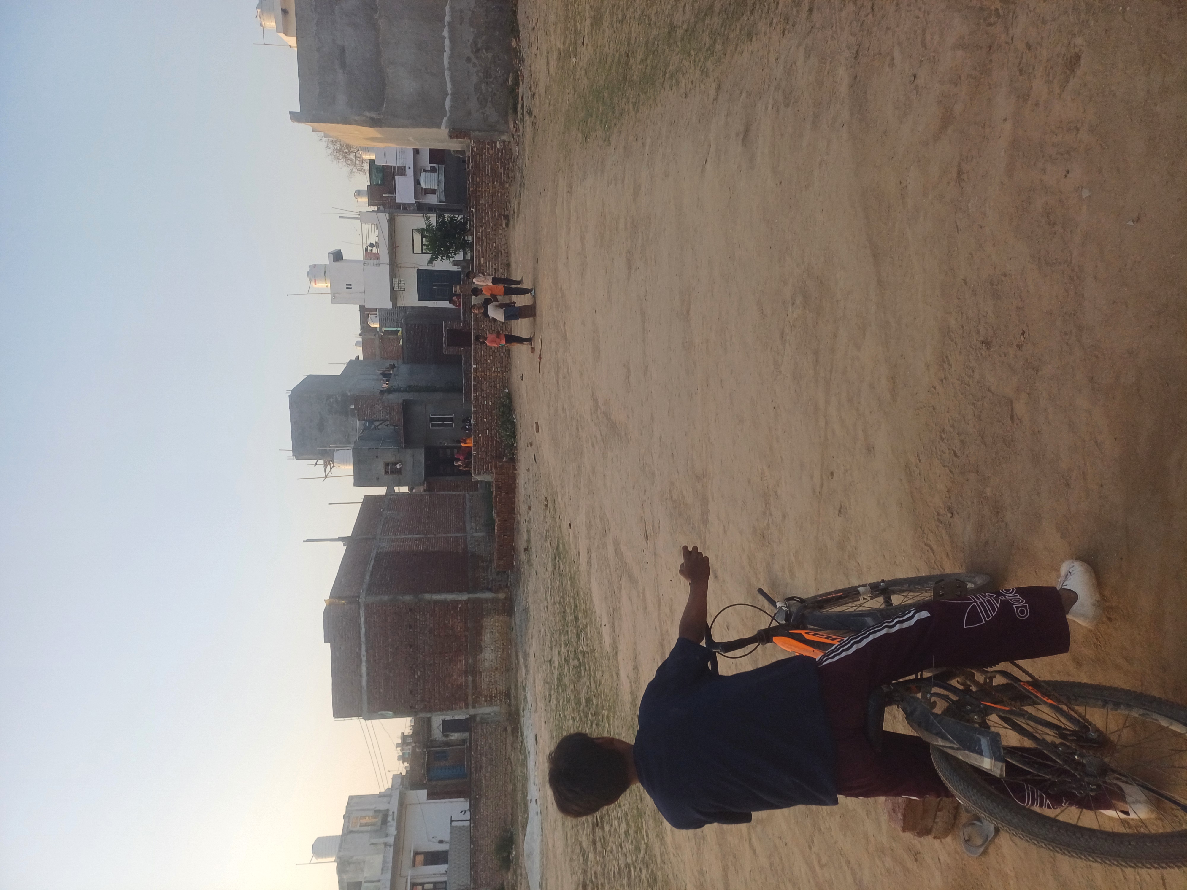 Plot For Sale in Om Associates 