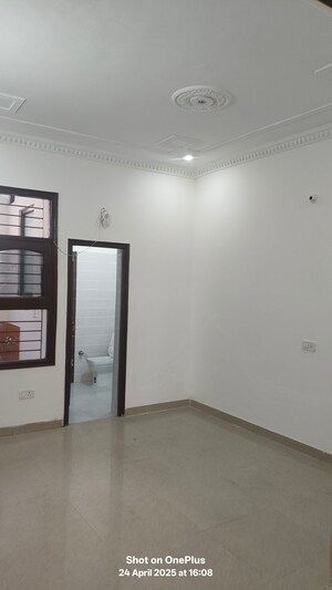 Room in 2.5 BHK Builder Floor at Ambala Highway – for Sale