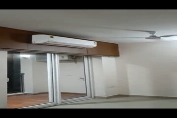 Building Lobby in 2 BHK Apartment at Eldeco Aamantran, Sector 119 – for Rent
