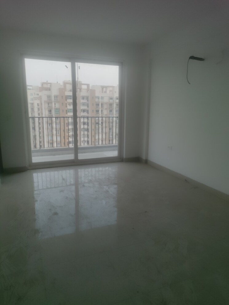 Room, shiv-sai-ozone-park 3.5 Bedroom 1261 Sq.Ft. Apartment In Sector 86 Faridabad 8538528