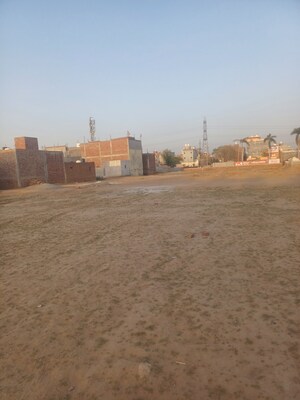  Plot For Sale in Dheeraj Nagar