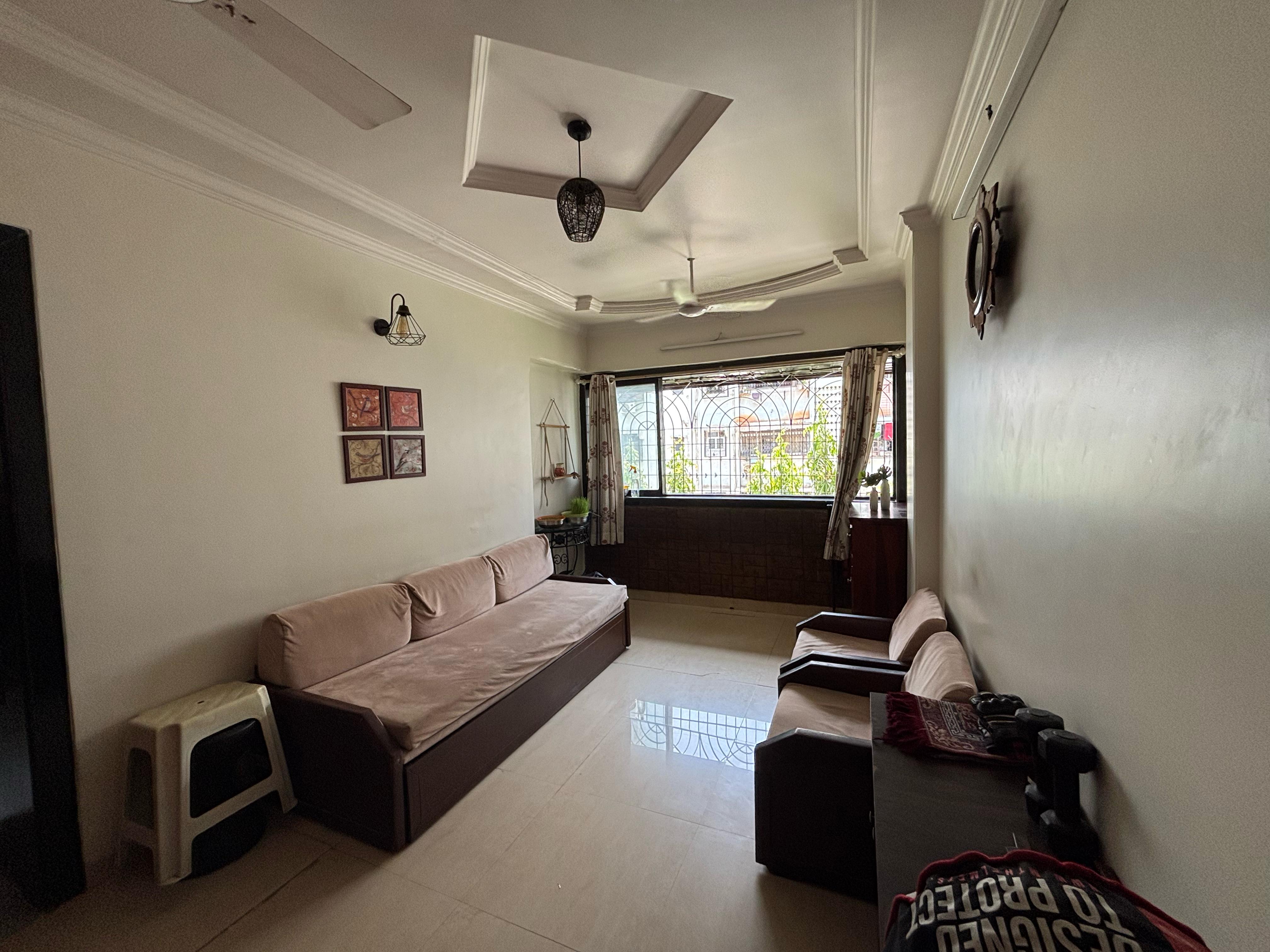 1.5 BHK 600 Sq.Ft. Apartment in Suryoday CHS Goregoan