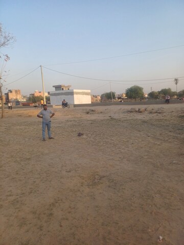  Plot For Sale in Dheeraj Nagar
