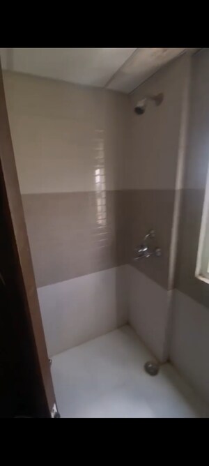 Furnished Amenities in 2 BHK Apartment at Signature Global Orchard Avenue, Sector 93 – for Sale