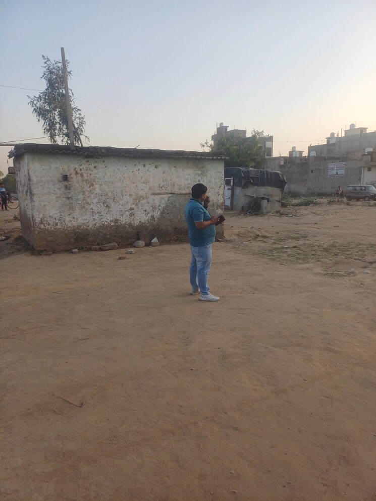 Exterior View, dheeraj nagar  104 Sq.Yd. Plot In Dheeraj Nagar Faridabad 8539100